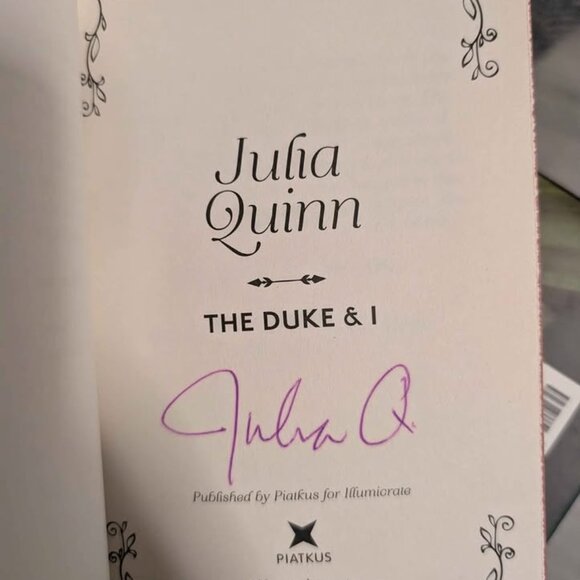 Half Bridgerton Girls Illumicrate set - Picture 4 of 10